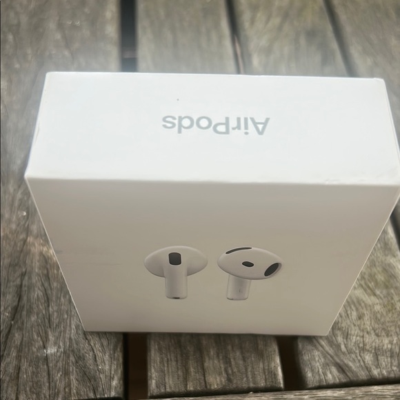 Apple AirPods in Classic White- sealed box- Brand new!!